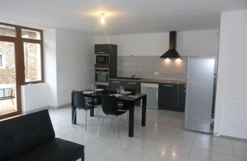 Belcastel Apartamento | gite Oustal
