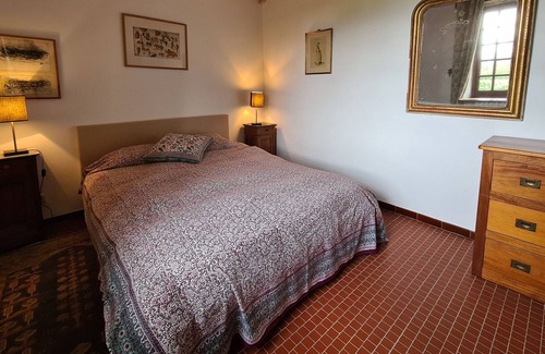 Paulnay Casa | Casa rural Paulnay, 2 dormitorios, 6 personas