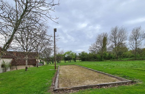 Paulnay Casa | Casa rural Paulnay, 3 dormitorios, 6 personas
