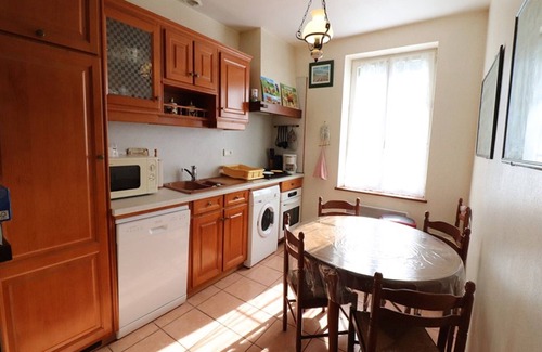 Pleaux Cabaña | Gite Pleaux, 2 bedrooms, 5 persons