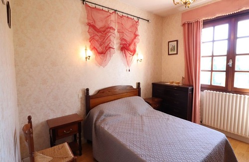 Pleaux Cabaña | Gite Pleaux, 2 bedrooms, 5 persons