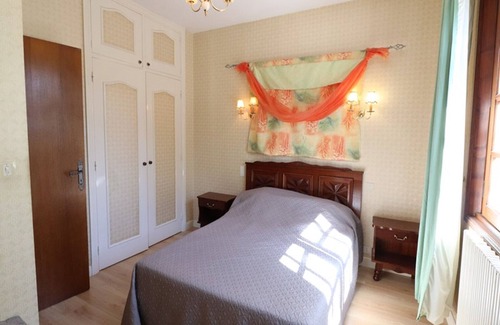 Pleaux Cabaña | Gite Pleaux, 2 bedrooms, 5 persons