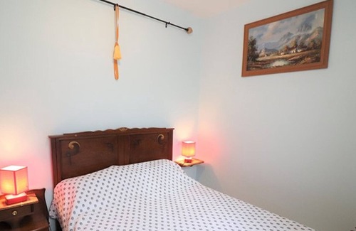 Pleaux Cabaña | Gite Pleaux, 2 bedrooms, 5 persons