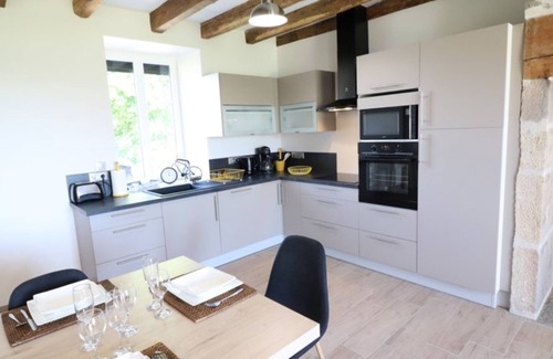 Pleaux Cabaña | Gite Pleaux, 3 bedrooms, 6 persons