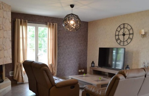 Sud Charente Cabaña | Casa rural Reignac, 5 dormitorios, 12 personas