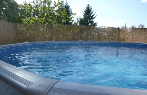 Saint-Pourcain-sur-Sioule Cabaña | Gite Saint-Pourçain-sur-Sioule, 4 bedrooms, 9 persons