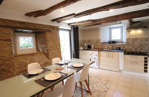 Saint-Etienne-de-Maurs Cabaña | Gite Saint-Étienne-de-Maurs, 1 bedroom, 4 persons