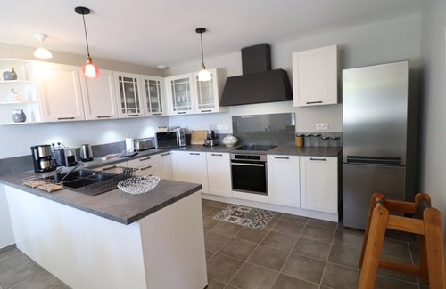 Saint-Bonnet-de-Salers Cabaña | Gite Saint-Bonnet-de-Salers, 2 bedrooms, 5 persons