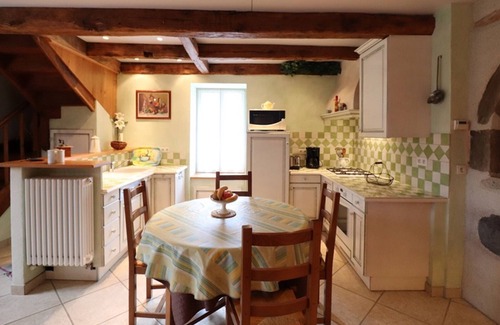 Saint-Martin-Cantales Cabaña | Gite Saint-Martin-Cantalès, 1 bedroom, 4 persons