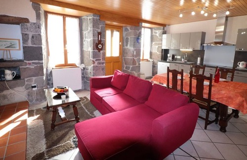 Saint-Chamant Cabaña | Gite Saint-Chamant, 2 bedrooms, 4 persons