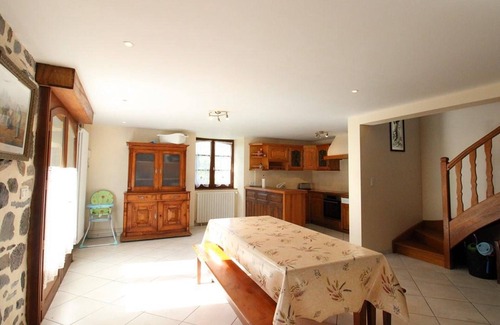 Saint-Paul-de-Salers Cabaña | Gite Saint-Paul-de-Salers, 4 bedrooms, 8 persons
