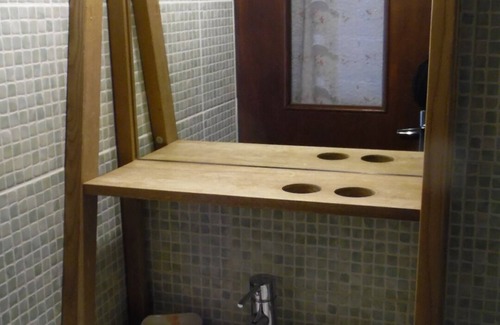 Aveze Apartamento | Gîte Sancy, ground floor apartment in bucolic village. Pets allowed