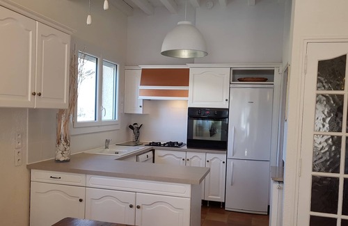 Saint-Paulet-de-Caisson Villa | Hermosa villa provenzal renovada St Paulet de Caisson Gard