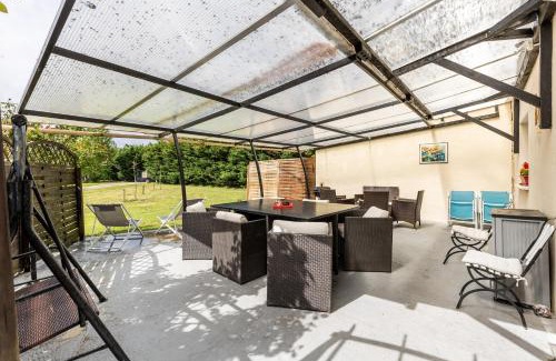 Lesparre-Medoc Casa | Gite Senguinous 1