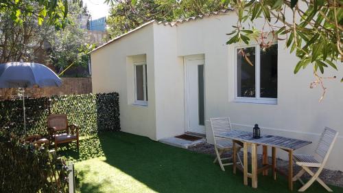 Le Redon Casa | gite sous l'olivier