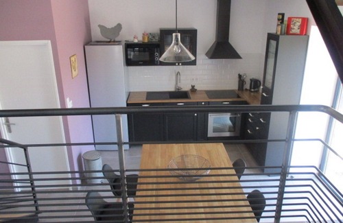 Saint-Cyprien-sur-Dourdou Casa | Casa Rural el gallo en la granja con piscina