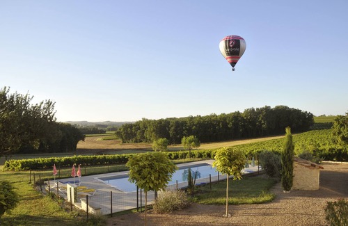 Cahuzac-sur-Vere Apartamento | Gite Uranus Entre les Vignes Avec Grande Piscine Dans le Triangle D'or