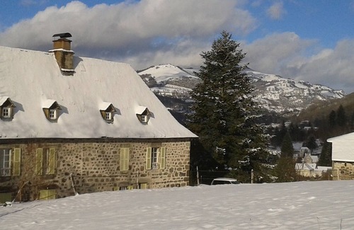 Vic-sur-Cere Cabaña | Gite Vic-sur-Cère, 2 bedrooms, 4 persons