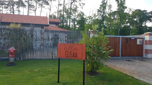 Ares Apartamento | Gite Villa Elisaia location de meublés de tourisme chez l'habitant