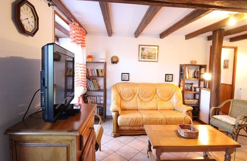 Chataigneraie Cantalienne Cabaña | Gite Vitrac, 2 bedrooms, 4 persons