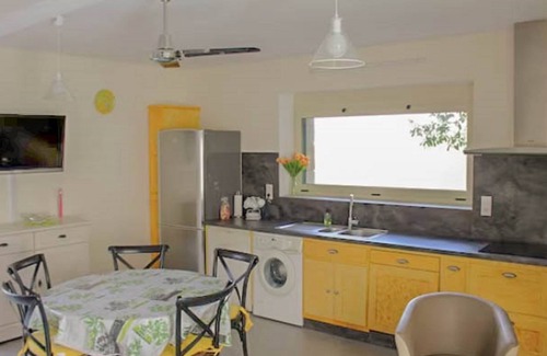 Montclar Casa | Gite with great views, pool and jacuzzi!