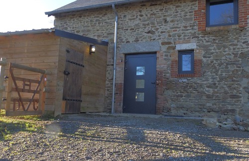Le Bouillon Casa | Gite with private Jacuzzi, in the heart of a stud farm