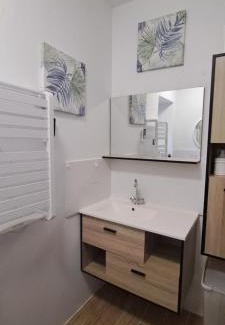 Auxerre Apartamento | Gitedelatournelleauxerre