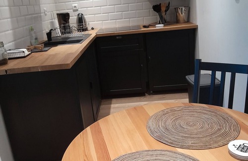 Montreuil-sur-Mer Casa | Gites 2 Personnes Avec Jacuzzi et Terrasse Privative. Tout Confort et au Calme