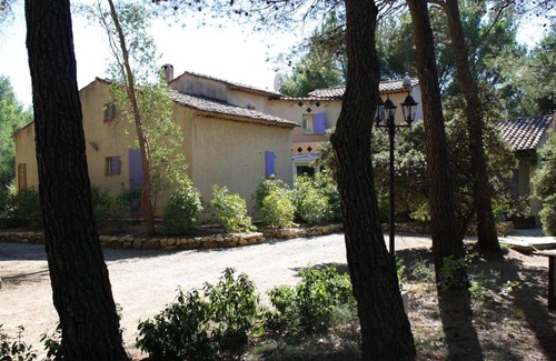 Lambesc Apartamento | Gites Croignes-Ponant