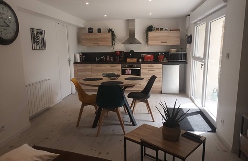 Guingamp Casa | Gites Gambetta magnificent Studio Cozy