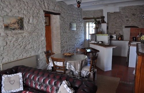 Chamborigaud Apartamento | Casas rurales en casa carractère XVIII con piscina, río