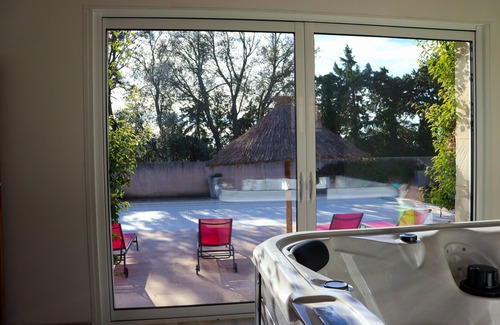 Mouries Villa | Casas rurales Lou-cabanoun. bienestar PISCINA-CASA PISCINA (masaje) hasta 8 personas