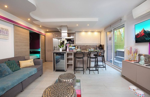Furdenheim Apartamento | Gites Spa Strasbourg Appartement le 14 jacuzzi sauna privé, Gite le 14