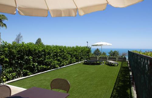 Marina di Vasto Casa | Giuvra Garden House