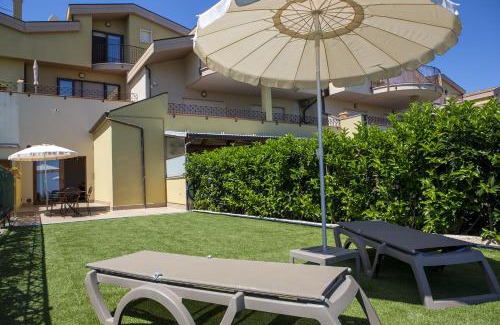 Marina di Vasto Casa | Giuvra Garden House