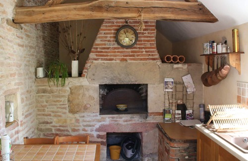 Givry Hotel | Givry Quiet casa de huéspedes en la costa Chalonnaise
