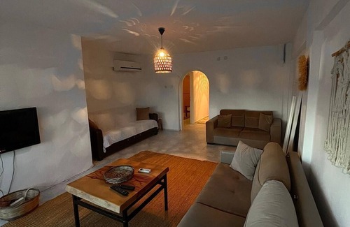 Ayvalik Casa | Gizli Cennet Badavut