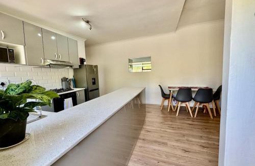 Parklands Apartamento | Gizmo's Garden Cottage