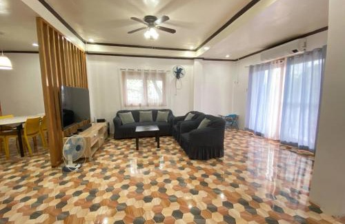 General Luna Apartamento | GL Siargao Fam Home w/Starlink