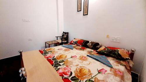 Lake Swaroop Sagar Cama Y Desayuno | Gladden Villa