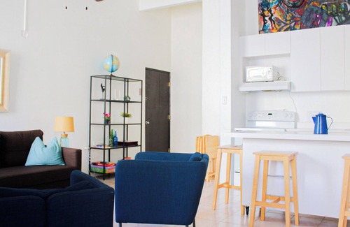 Ponce Centro Apartamento | Gladiolas 2202
