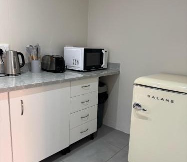 Port Elizabeth Casa | Gladys Suites 2