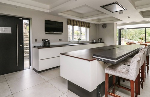 Wenvoe Casa | GLAMORGAN HOUSE, pet friendly, luxury holiday cottage in Cardiff