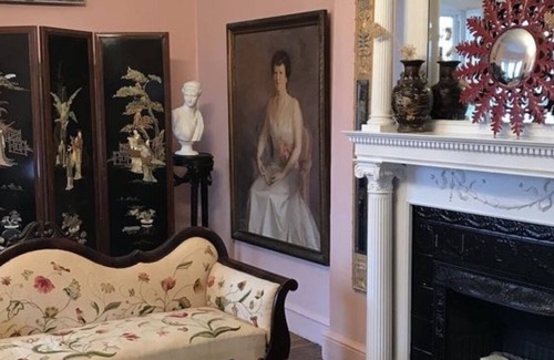 Pottsville Casa | Glamorous Funky Antique Filled Mansion on Mahantongo