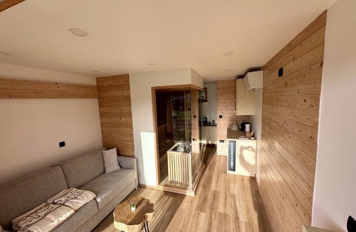 Sencur Casa | Glamp Desiree with Sauna in Resort Potatoland