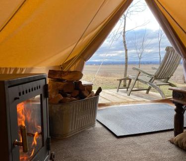 Ormstown Otro | Glamping 4 saisons @ Eco Lodge Bûcheron Bergère