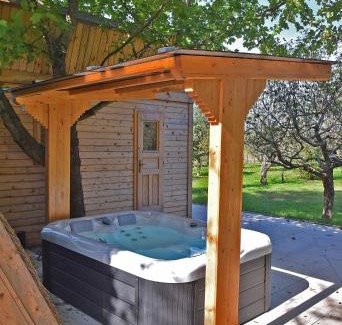 Beltinci Otro | Glamping and wellness cottage Salvus