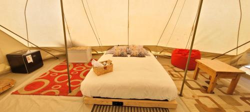 Loncoche Otro | Glamping Bosque - Río Villarrica