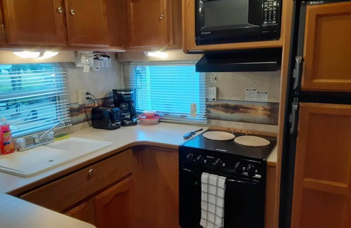 Sparta Casa | Glamping @ Calfkiller Campground