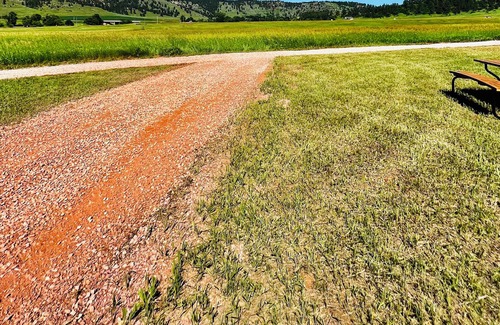 Hermosa Alquiler De RV | 100 FT Rv sites nestled on 80 acres in the Black Hills of South Dakota